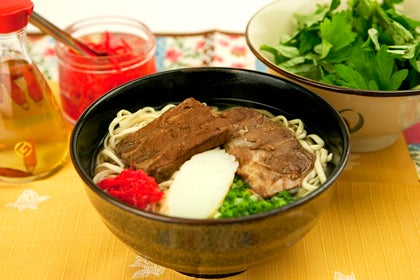 玉屋そばの雰囲気