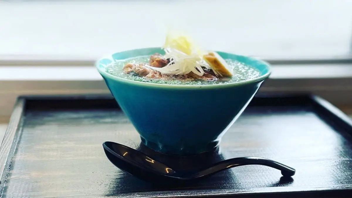 OKINAWA SOBA EIBUNの雰囲気